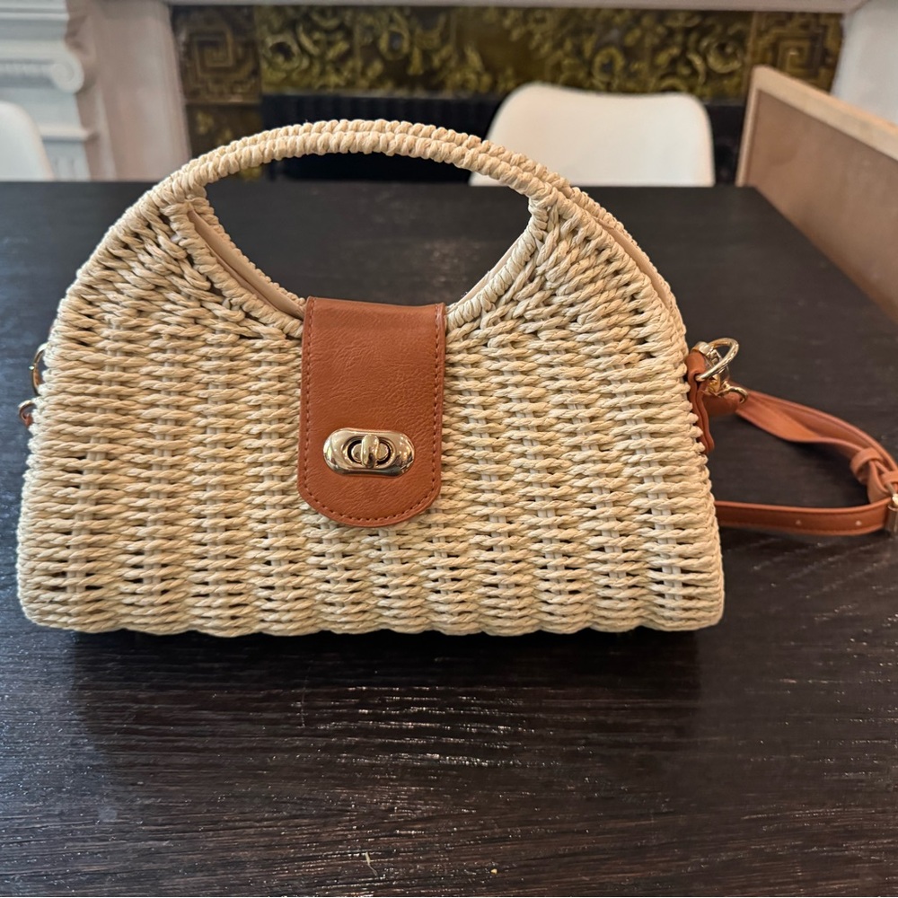 Stylish Tan Woven Handbag